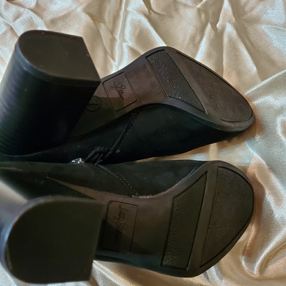 New Libby Edelman Boots black with red flowers - Picture 4 of 7